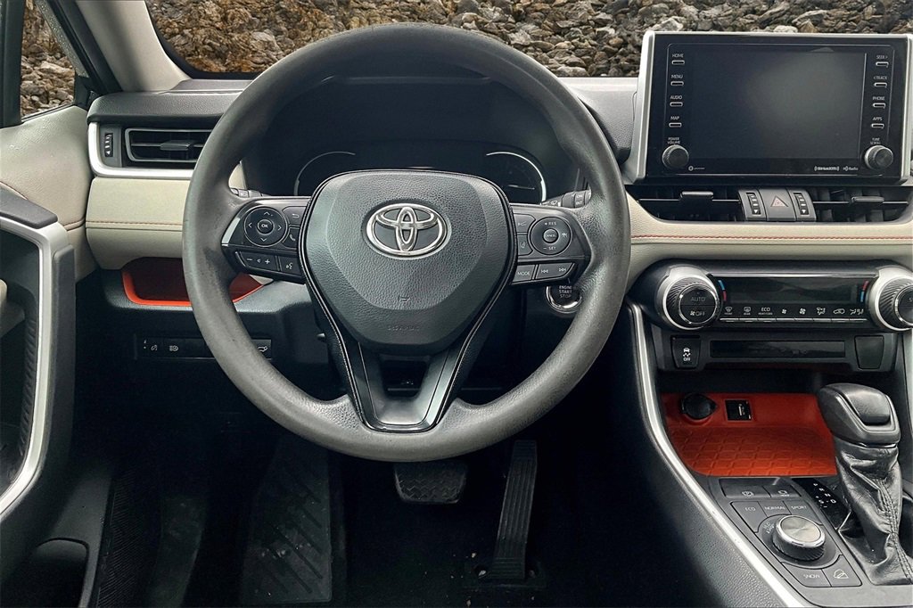 Used 2019 Toyota RAV4 Adventure image 5