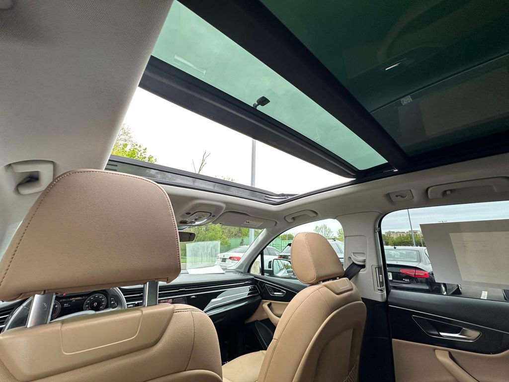Certified 2022 Audi Q7 3.0T Premium Plus AWD/4WD image 20