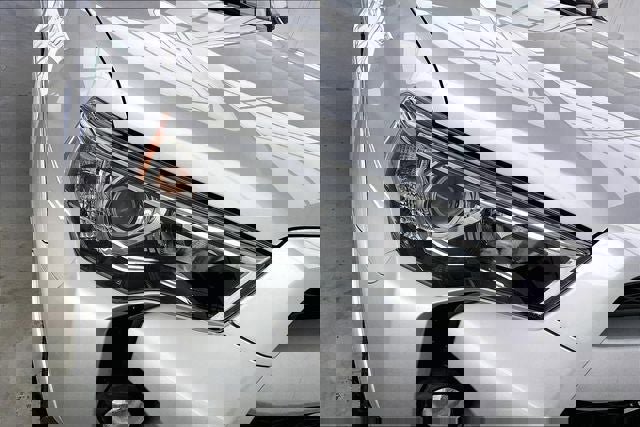 Used 2015 Toyota 4Runner SR5 image 25