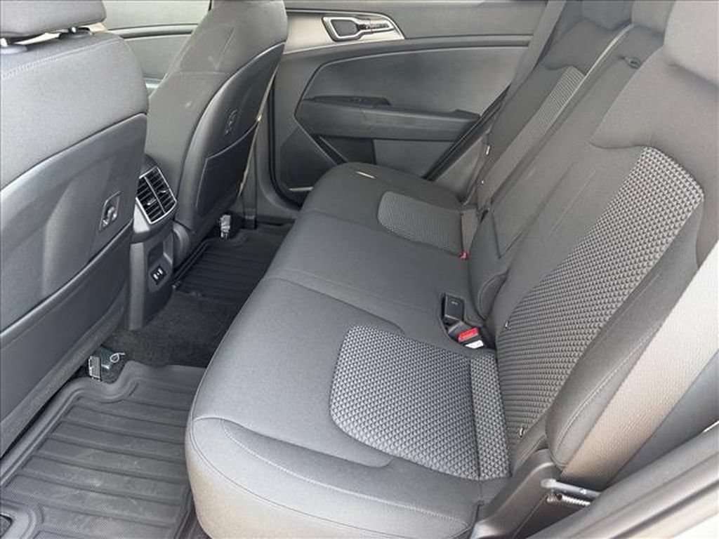 New 2027 Kia Sportage S AWD/4WD image 14
