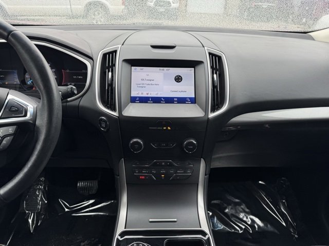 Used 2019 Ford Edge SEL w/ Equipment Group 201A image 2