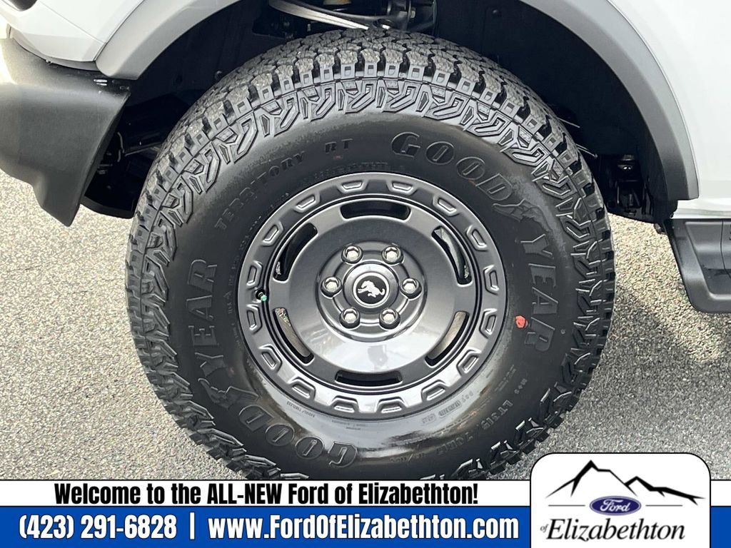 New 2025 Ford Bronco Outer Banks w/ Sasquatch Package image 11