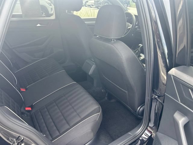 Certified 2024 Volkswagen Jetta Sport FWD image 21