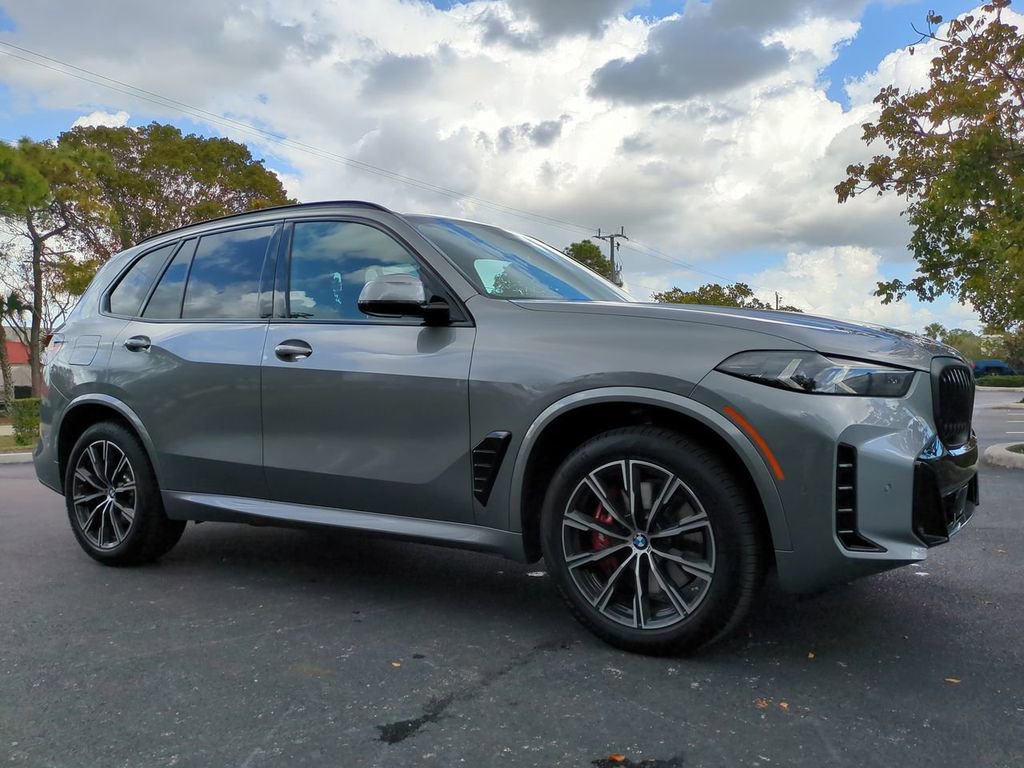 Used 2026 BMW X5 sDrive40i image 2
