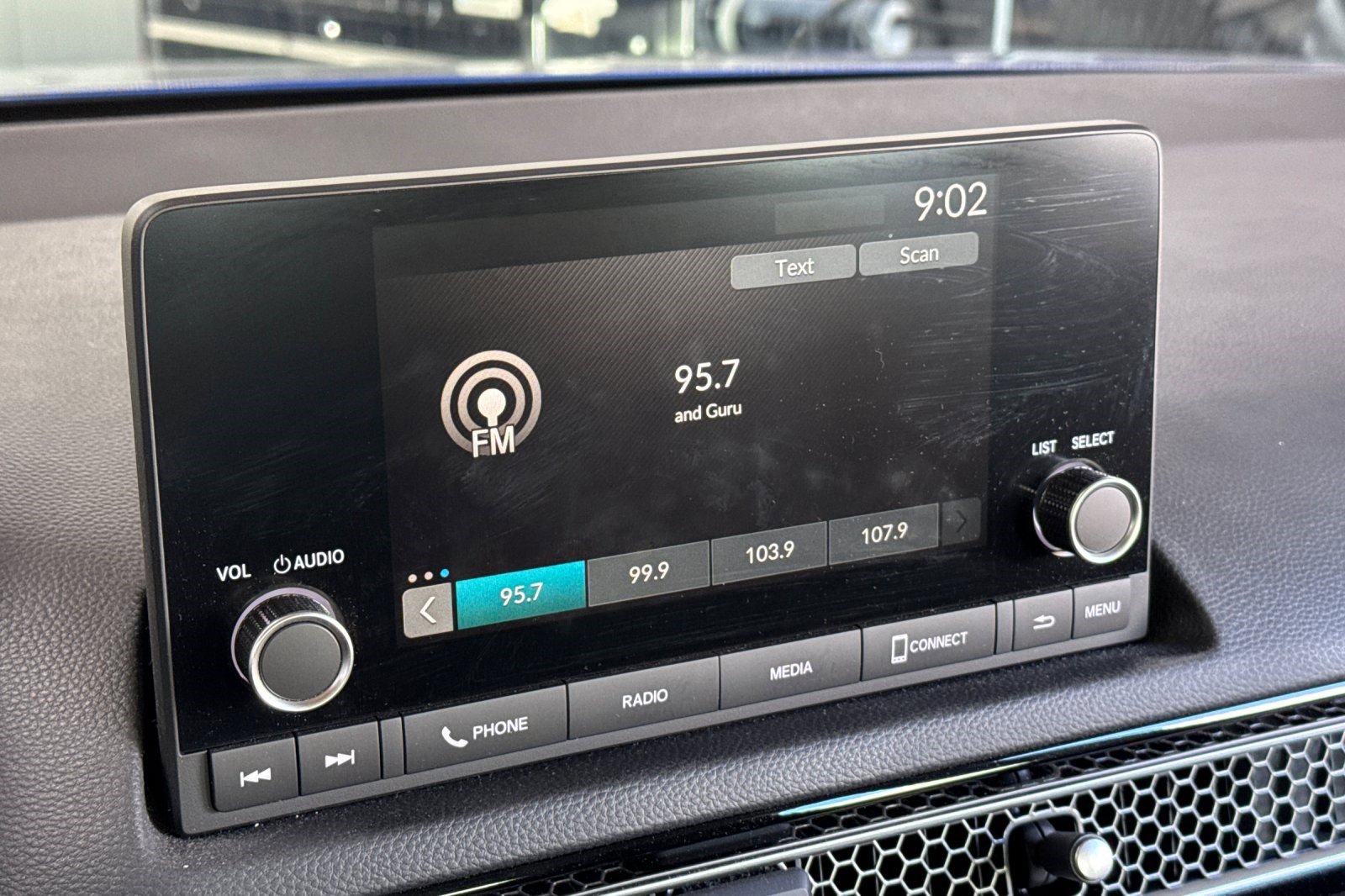 Certified 2023 Honda Civic EX image 24