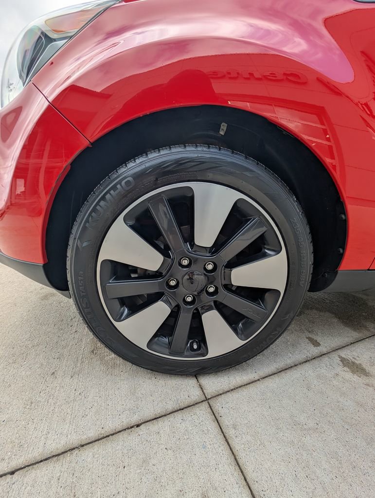 Used 2016 Kia Soul + w/ Designer's Package image 37