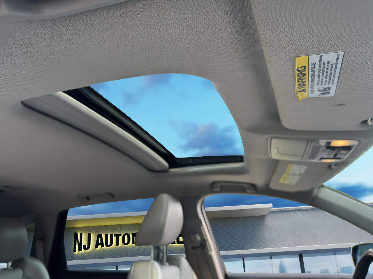 Used 2015 Acura MDX SH-AWD w/ Technology Package image 26