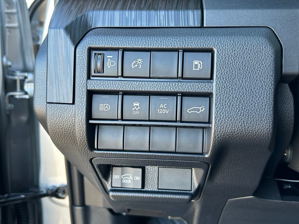 Used 2026 Toyota 4Runner Platinum AWD/4WD image 17