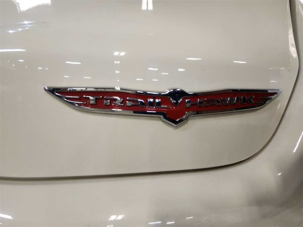 Used 2018 Jeep Compass Trailhawk image 36