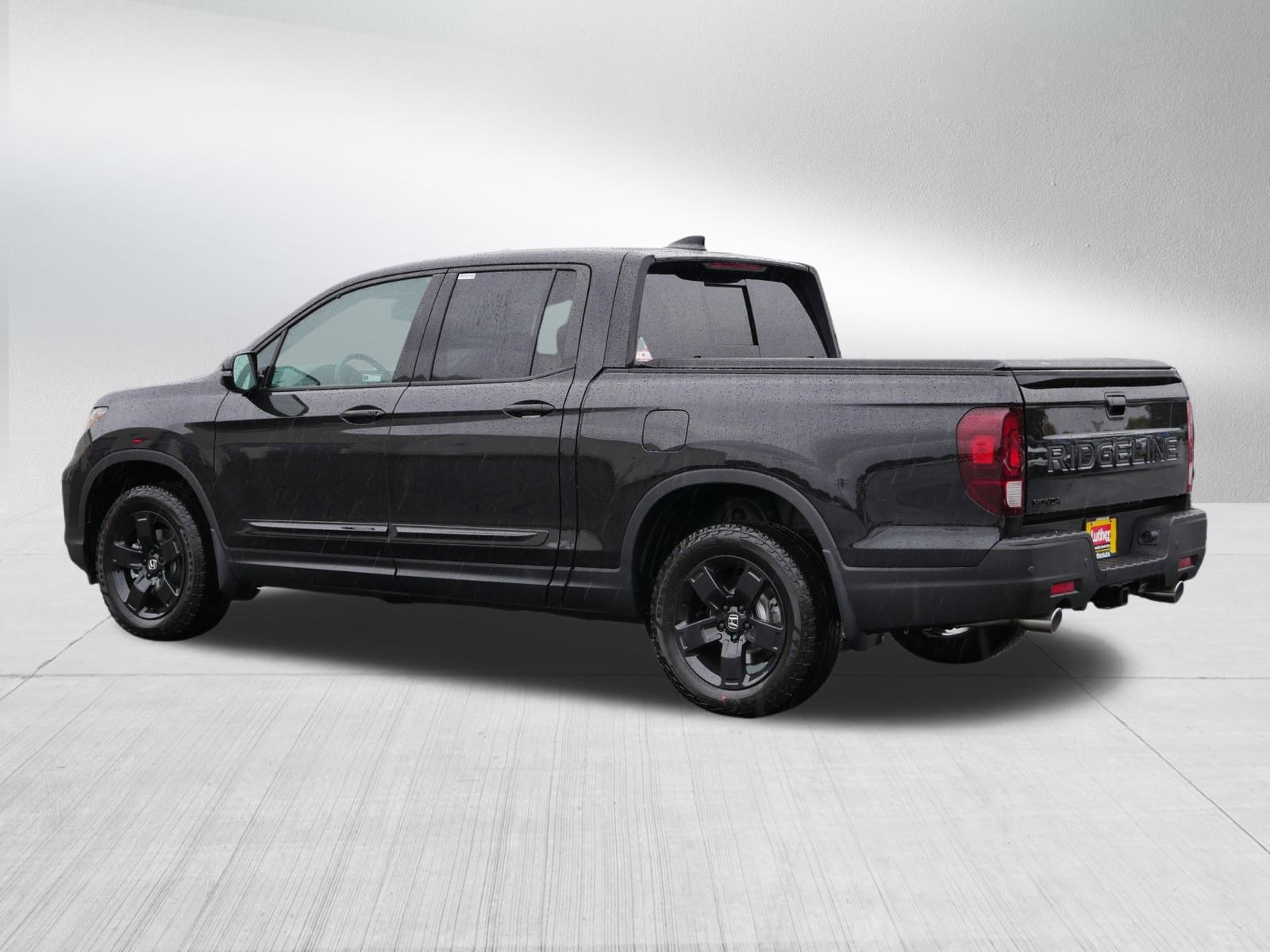 New 2026 Honda Ridgeline Black Edition image 5