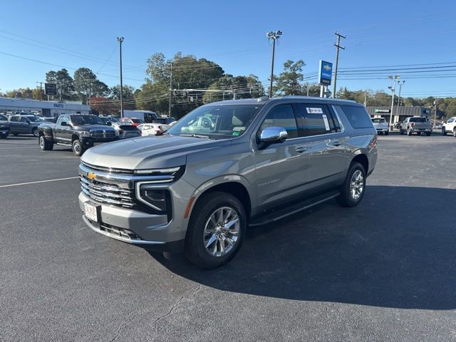 New 2026 Chevrolet Suburban Premier AWD/4WD image 17