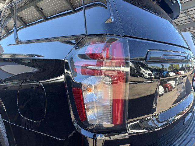 Used 2021 Chevrolet Tahoe RST AWD/4WD image 10
