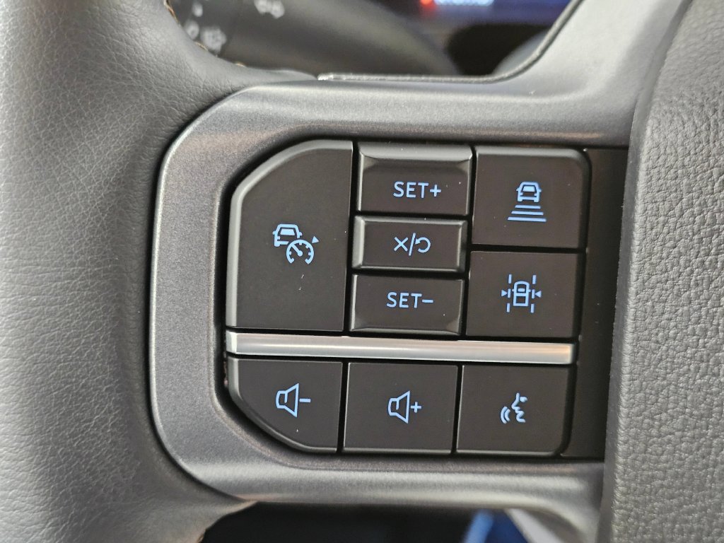 Used 2025 Ford F150 Lariat w/ Equipment Group 502A High AWD/4WD image 27