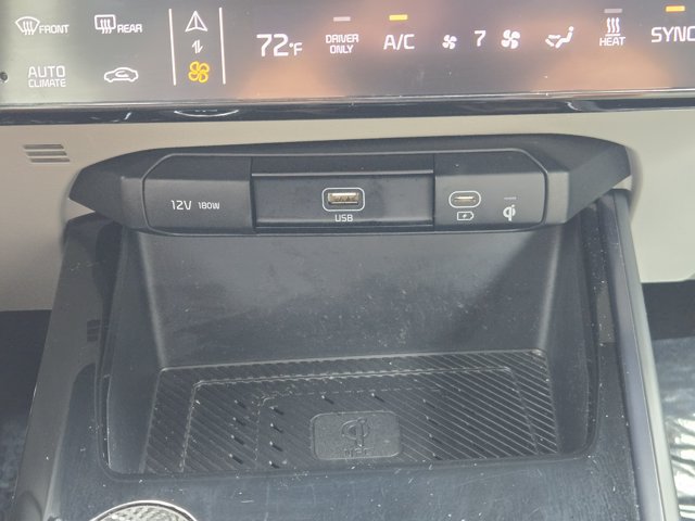 Certified 2023 Kia Niro Wave FWD image 19