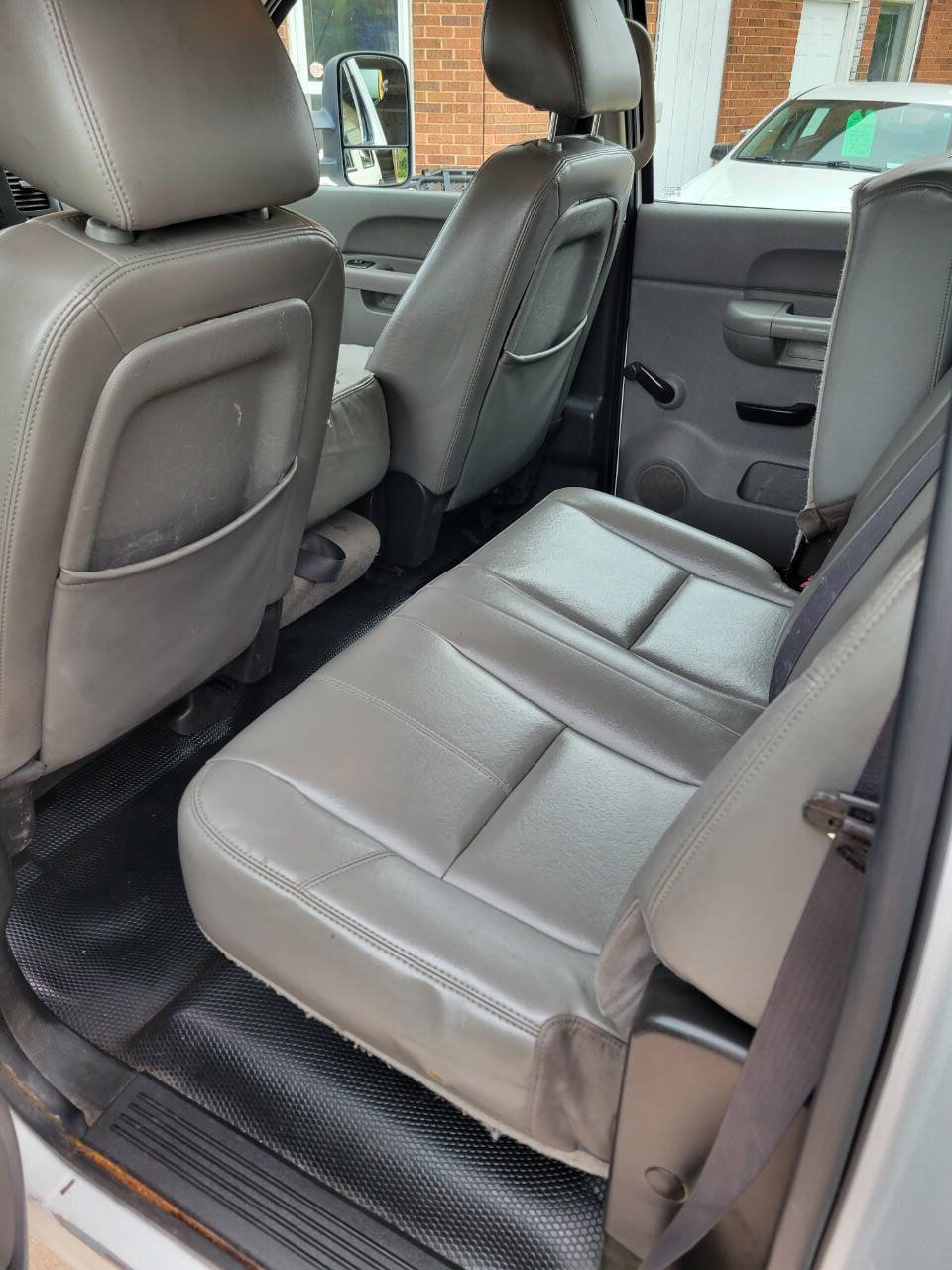 Used 2011 Chevrolet Silverado 3500 W/T RWD image 11