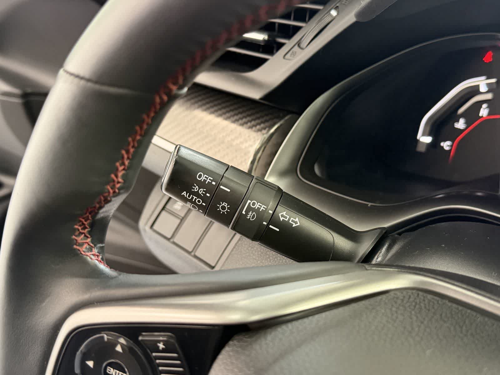 Used 2018 Honda Civic Si image 16