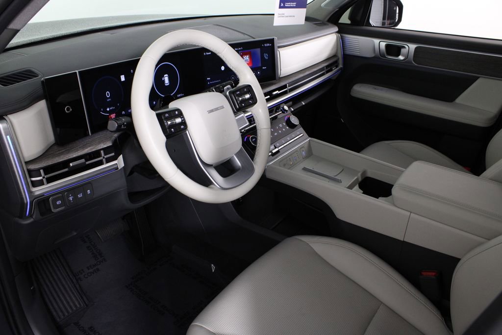 Used 2024 Hyundai Santa Fe Limited image 18