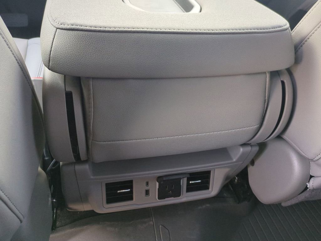 New 2026 Chevrolet Silverado 1500 LT w/ All Star Edition Plus image 21