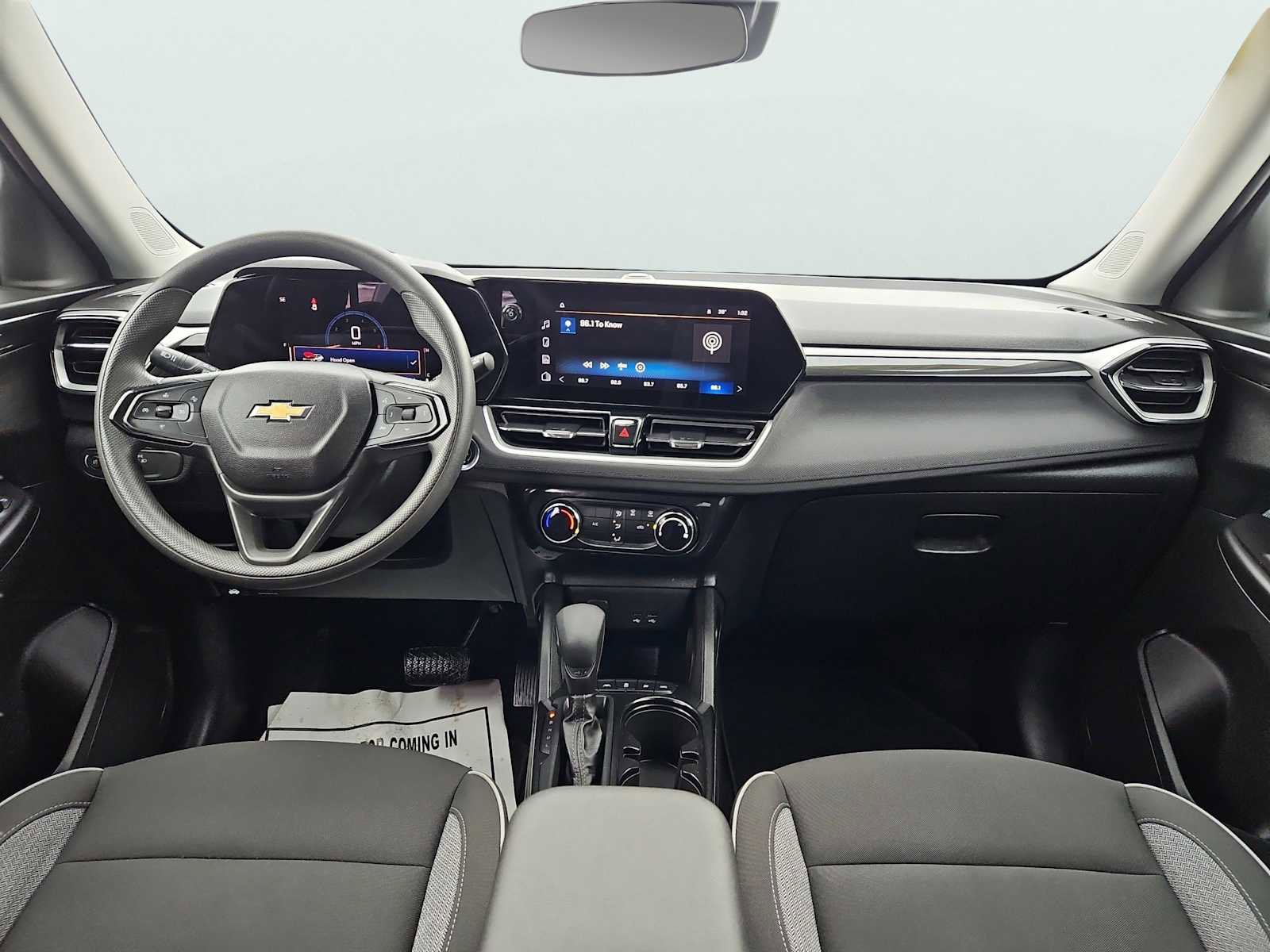 Certified 2025 Chevrolet TrailBlazer LT AWD/4WD image 11