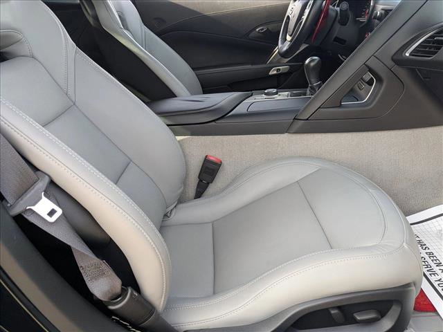 Used 2015 Chevrolet Corvette Stingray Coupe image 18