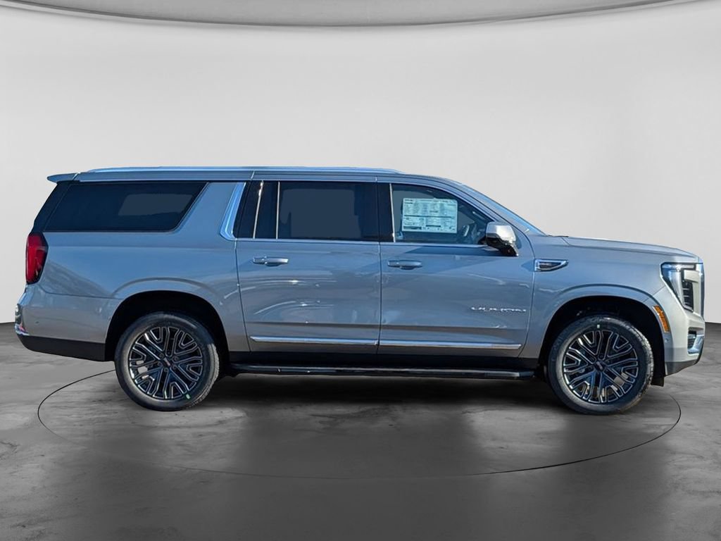 New 2026 GMC Yukon XL Elevation AWD/4WD image 13