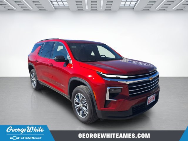 Used 2026 Chevrolet Traverse LT AWD/4WD image 1