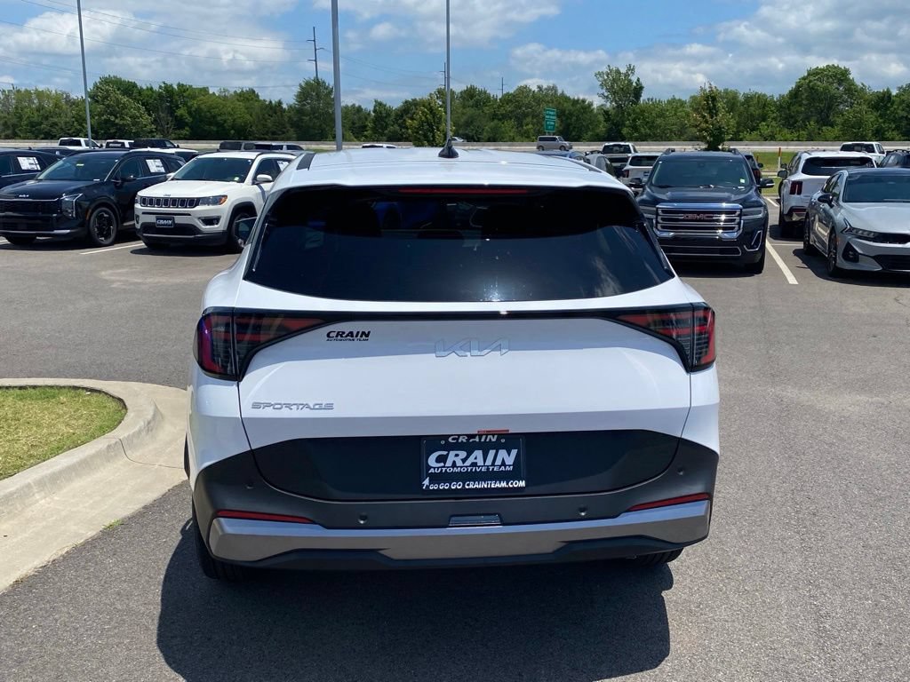 New 2026 Kia Sportage LX FWD image 6