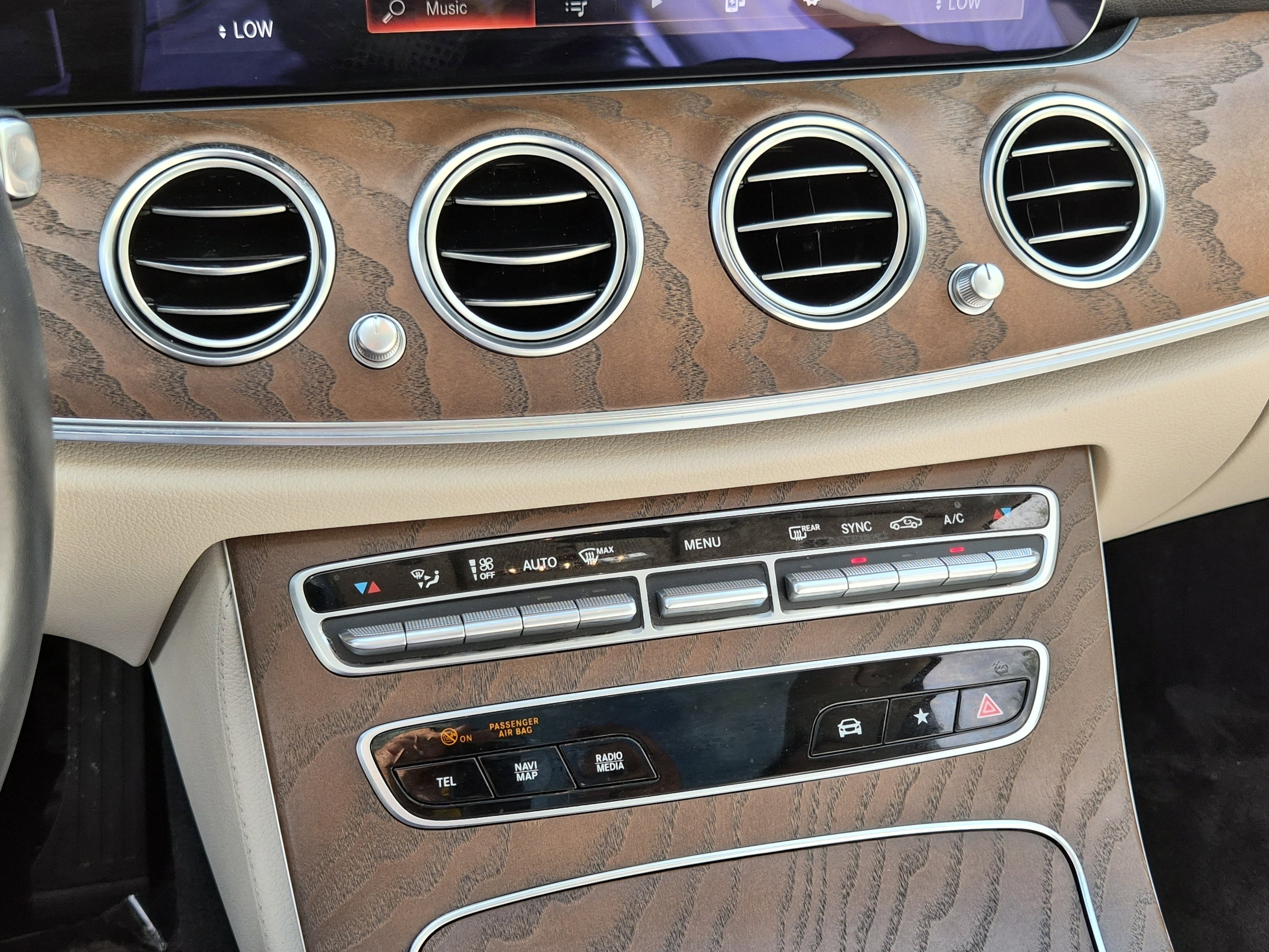 Used 2021 Mercedes-Benz E 350 4MATIC Sedan w/ Premium Package image 30