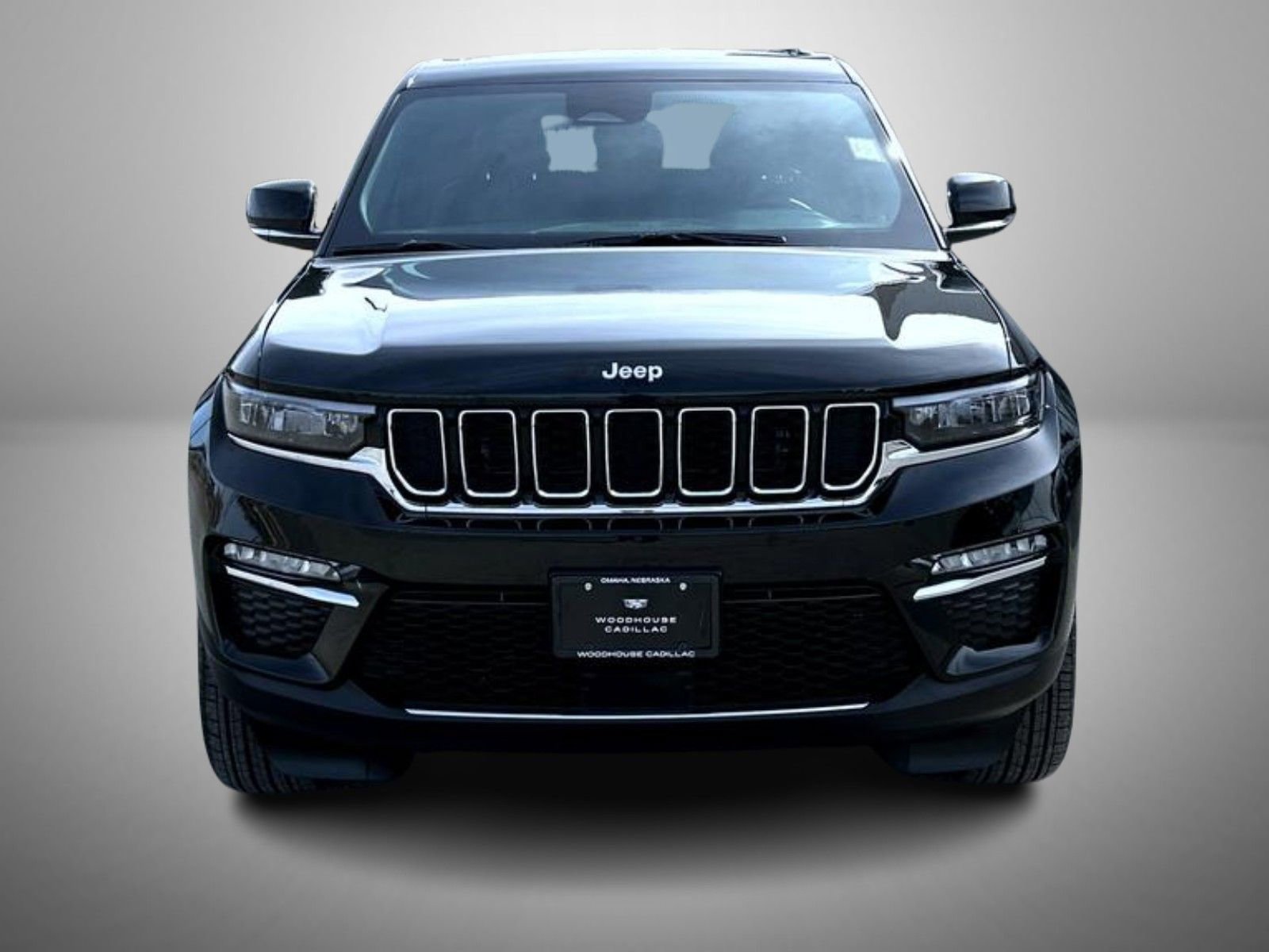 Used 2025 Jeep Grand Cherokee Limited image 2