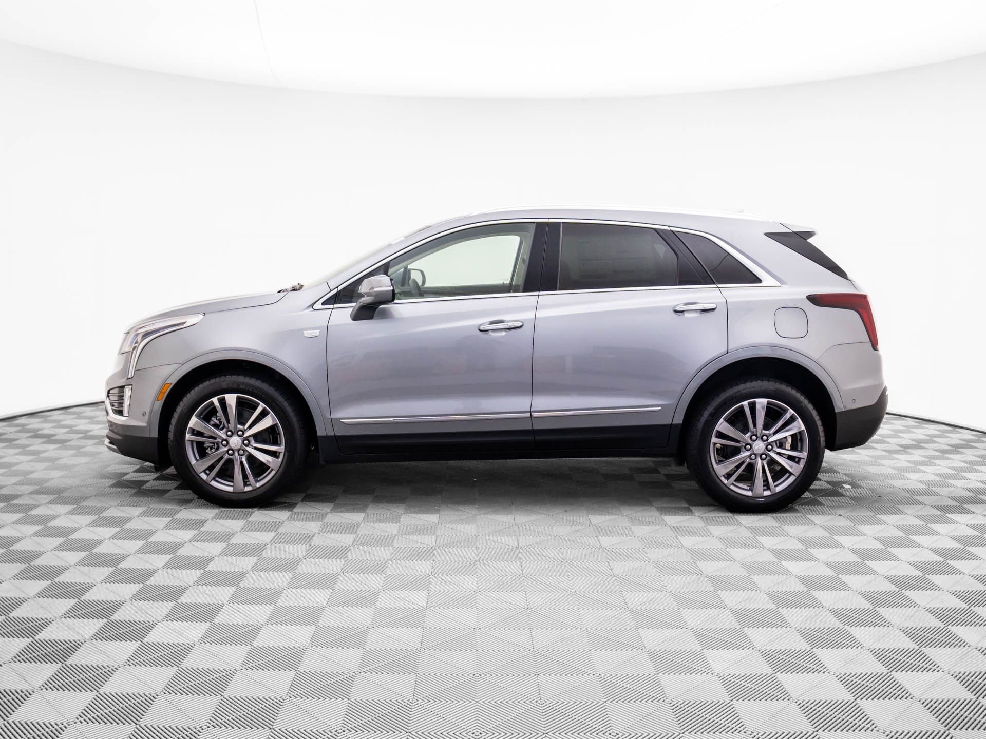 New 2026 Cadillac XT5 Premium Luxury w/ Driver Assist Package video 2