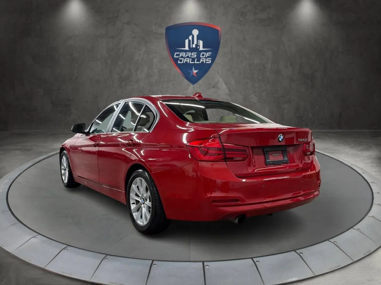 Used 2016 BMW 320i Sedan RWD image 3