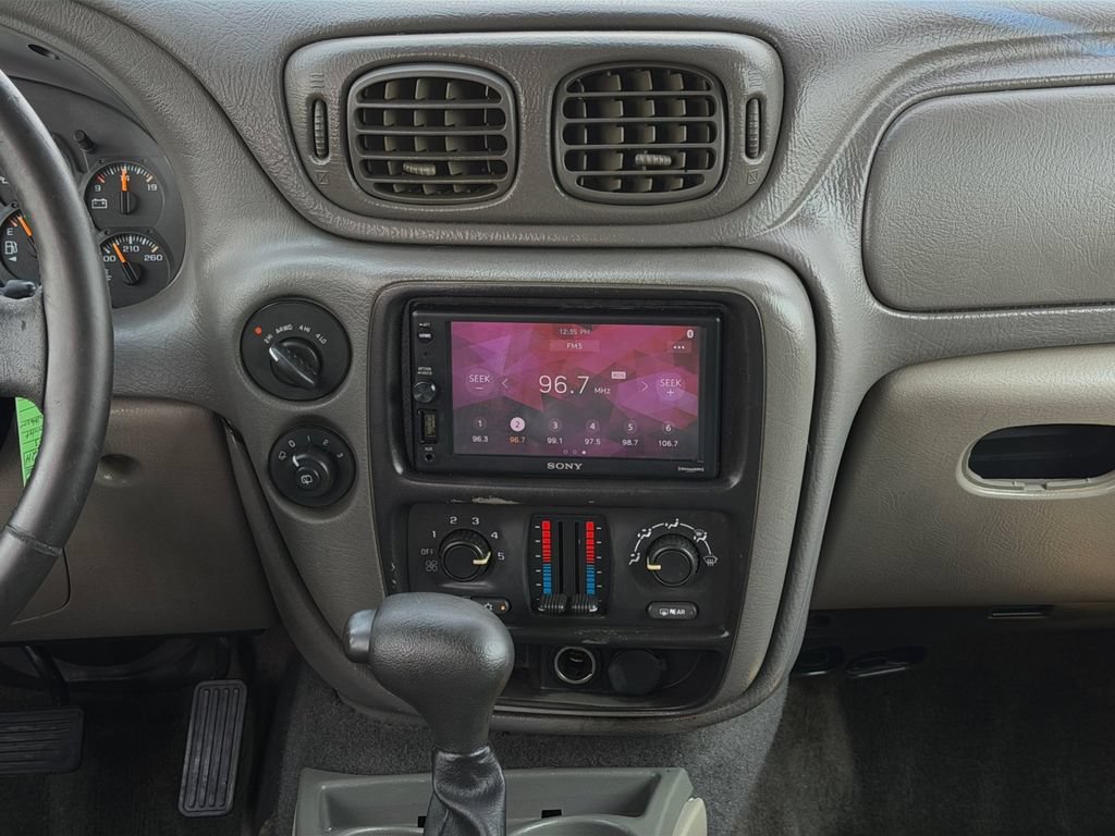 Used 2003 Chevrolet TrailBlazer LS w/ Preferred Equipment Group AWD/4WD image 18