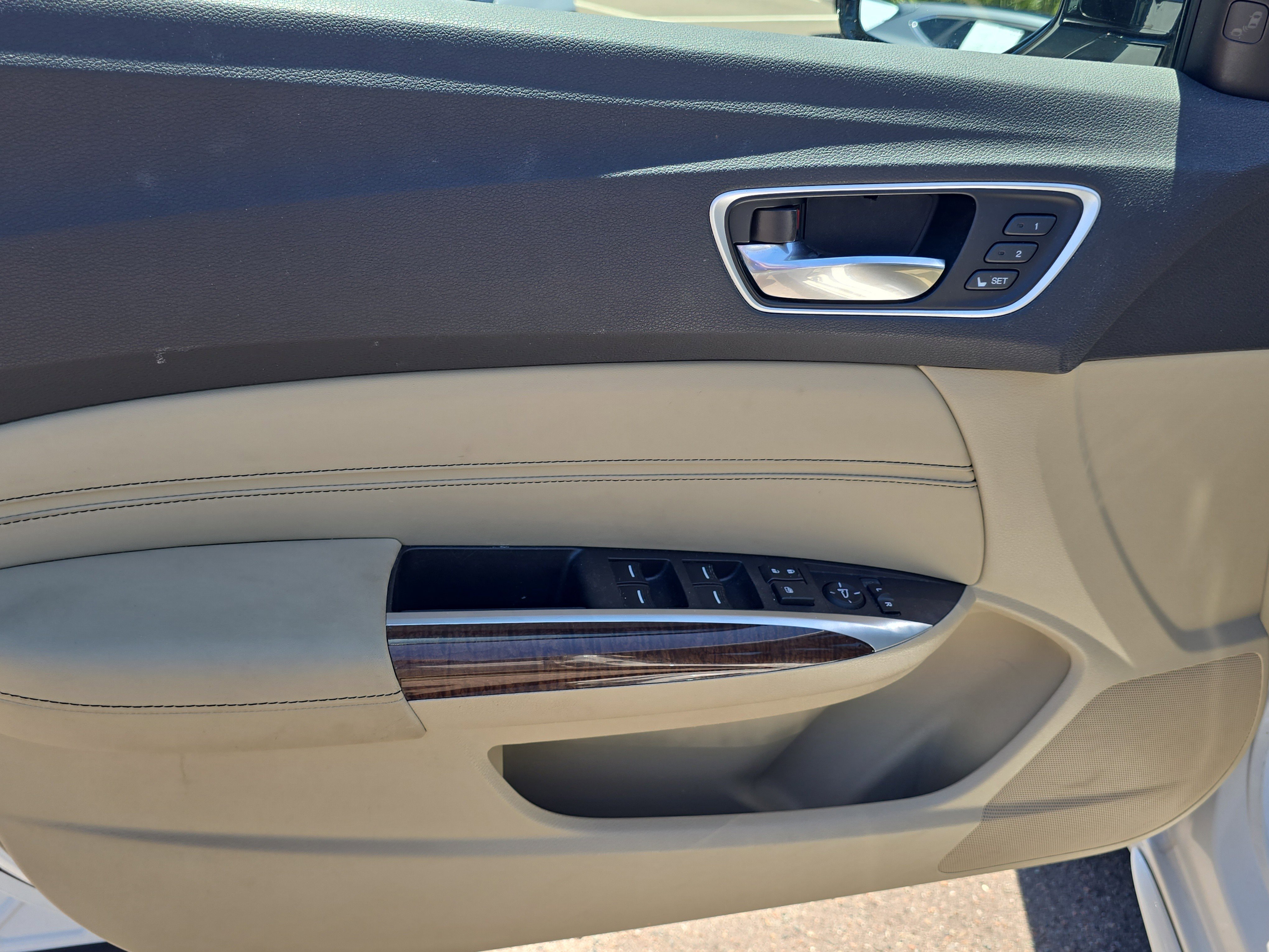 Used 2020 Acura TLX V6 SH-AWD w/ Technology Pkg image 17