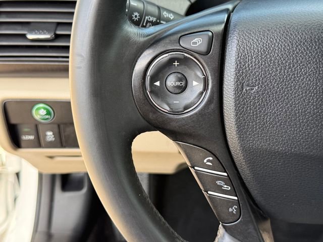 Used 2015 Honda Accord EX-L image 11