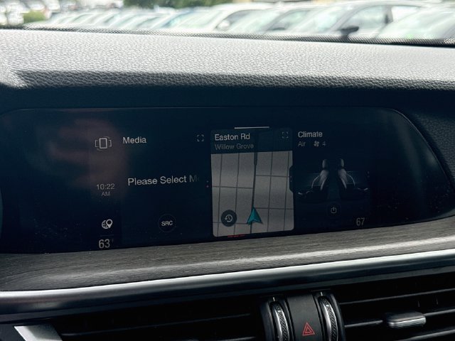 Used 2021 Alfa Romeo Stelvio Ti w/ Nero Edizione AWD/4WD image 21