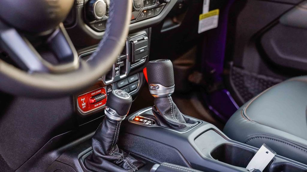 New 2026 Jeep Gladiator Mojave AWD/4WD image 24