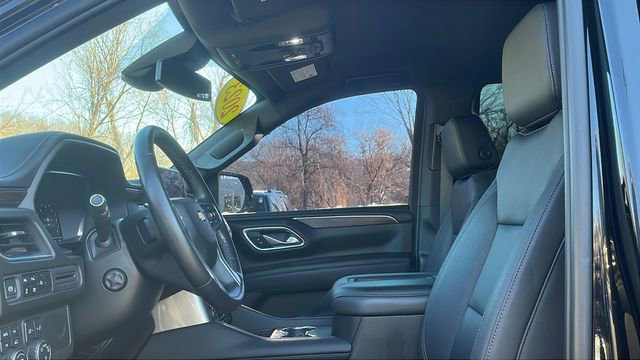 Used 2023 Chevrolet Tahoe LT w/ Luxury Package AWD/4WD image 10
