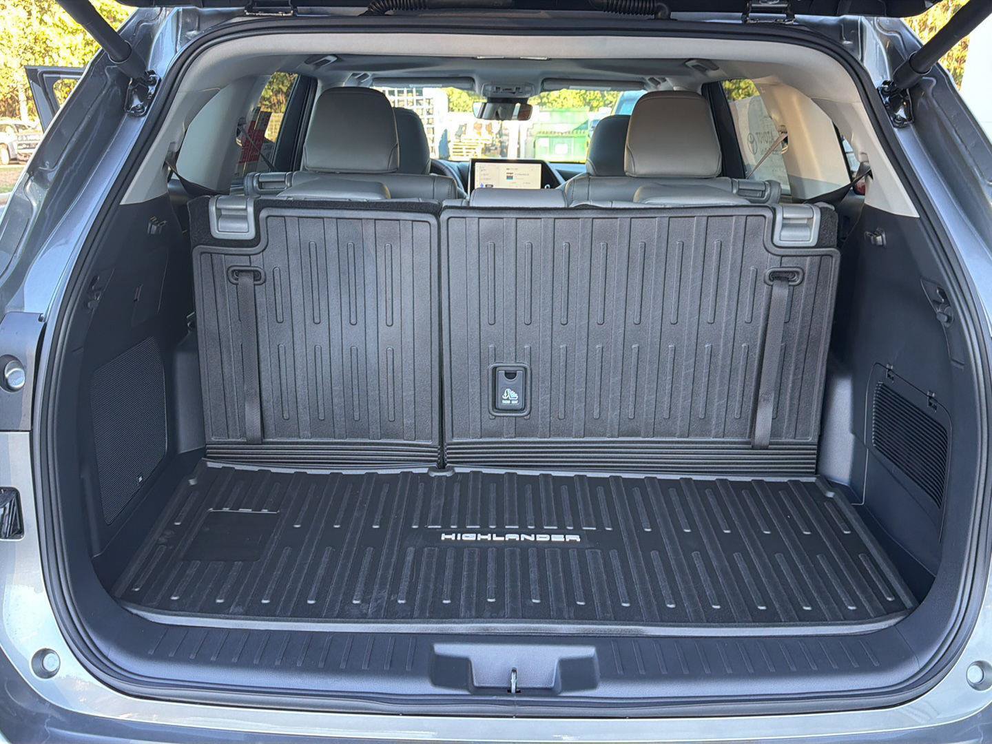 New 2026 Toyota Highlander Limited AWD/4WD image 33