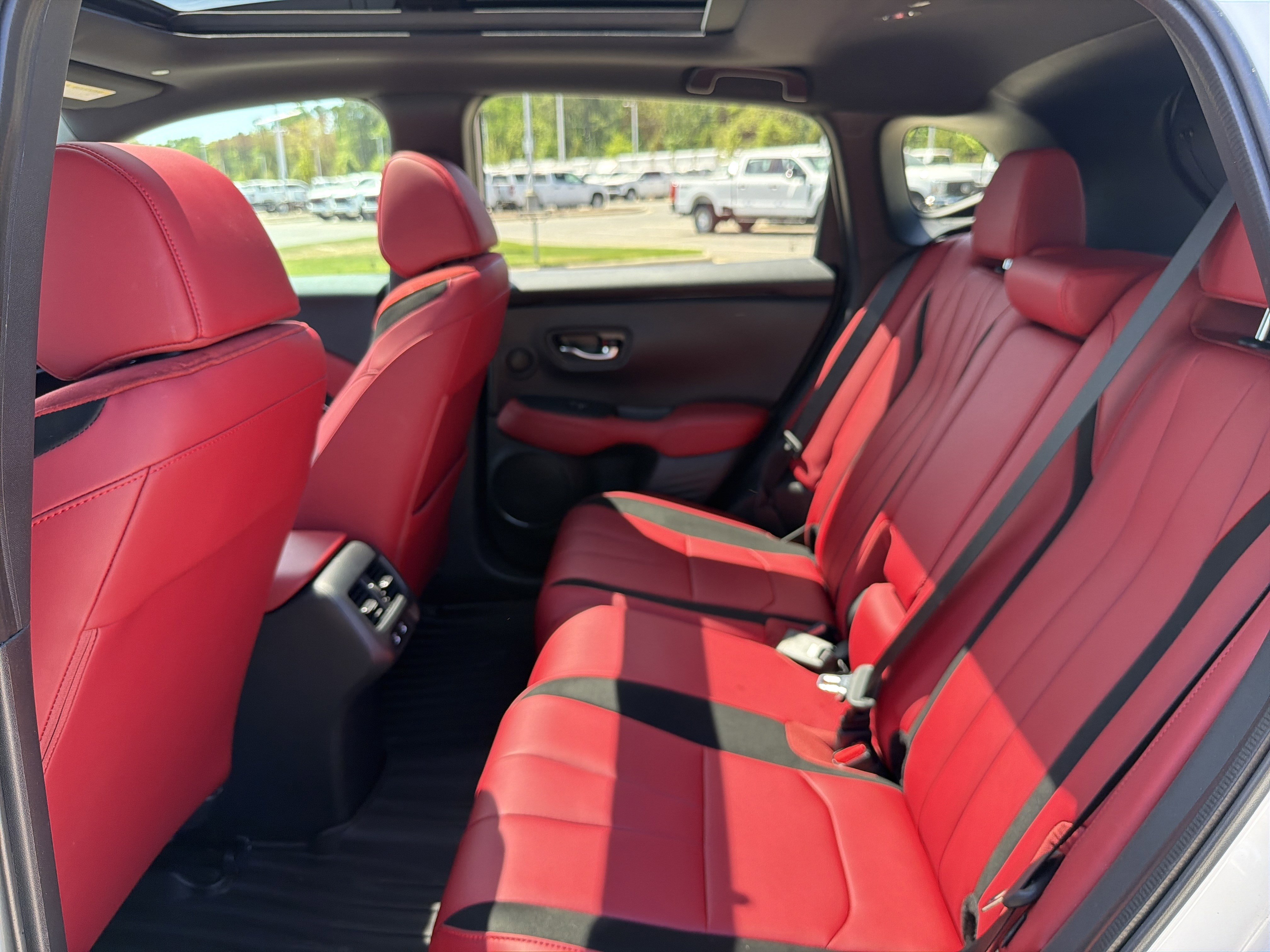 Certified 2025 Acura ADX A-Spec image 30