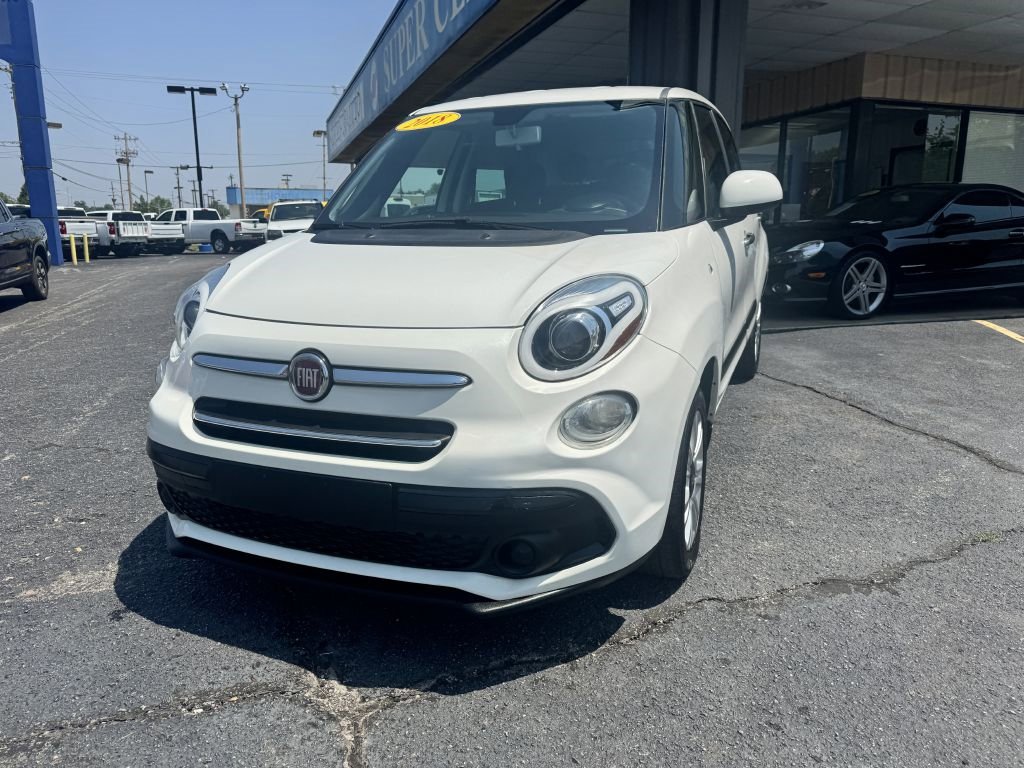 Used 2018 FIAT 500L Pop image 2