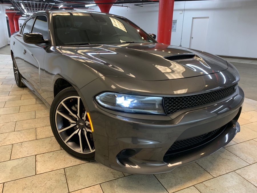 Used 2023 Dodge Charger GT w/ Plus Group image 2