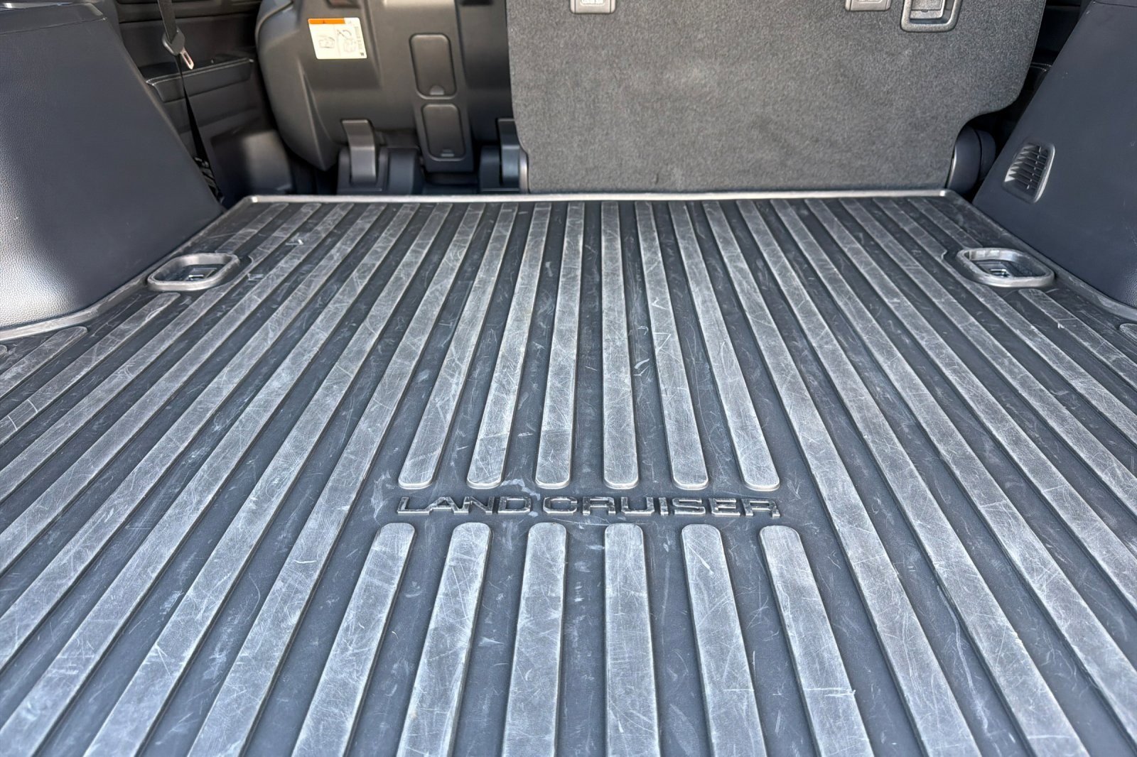 Certified 2025 Toyota Land Cruiser image 14