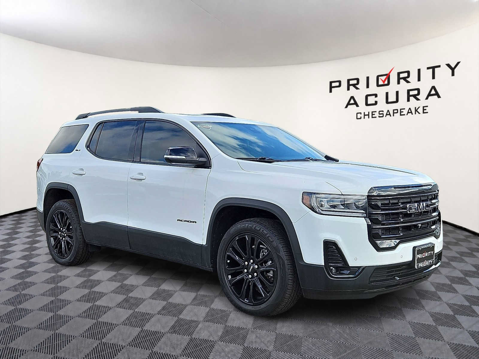 Used 2023 GMC Acadia SLT w/ Elevation Edition AWD/4WD image 3