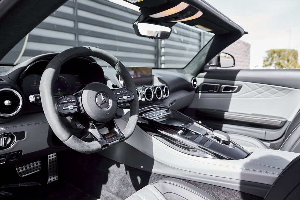 Used 2020 Mercedes-Benz AMG GT R image 4
