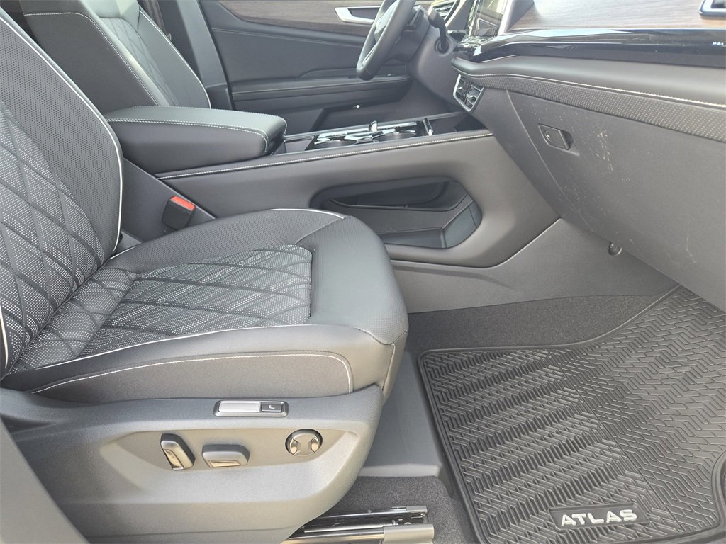 New 2026 Volkswagen Atlas SEL Premium R-Line image 12