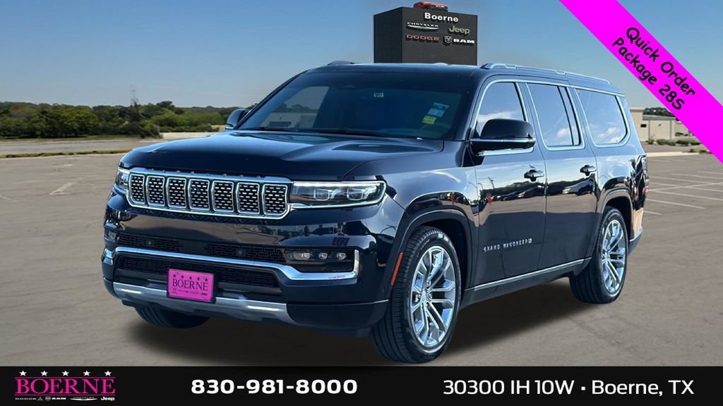 Used 2023 Jeep Grand Wagoneer L Series II w/ Premium Group II AWD/4WD image 7