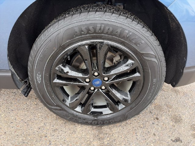 Used 2019 Ford Edge SEL w/ Equipment Group 201A AWD/4WD image 16