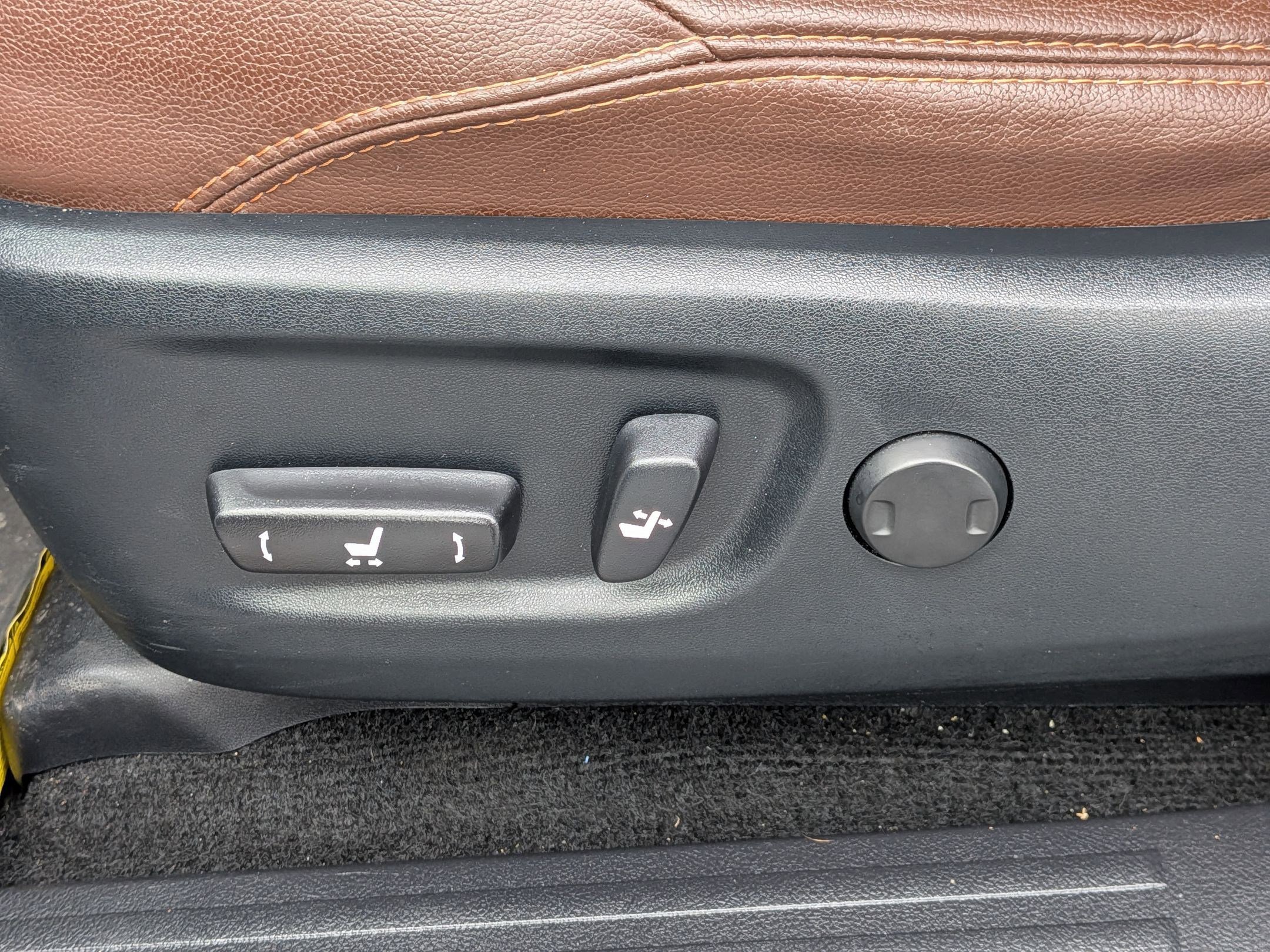 Used 2022 Toyota 4Runner Limited image 14