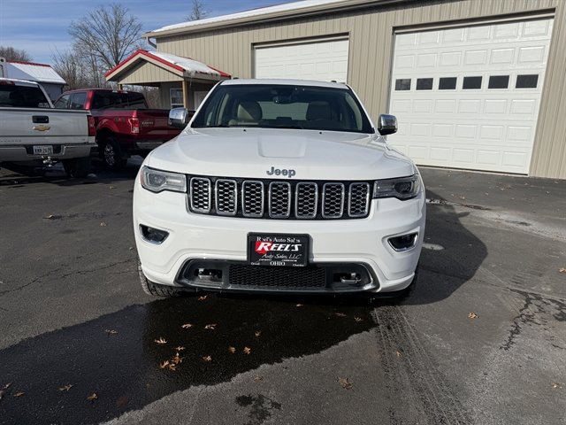 Used 2020 Jeep Grand Cherokee Overland image 2