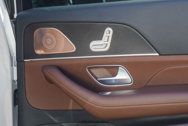 Used 2024 Mercedes-Benz GLS 450 4MATIC image 63